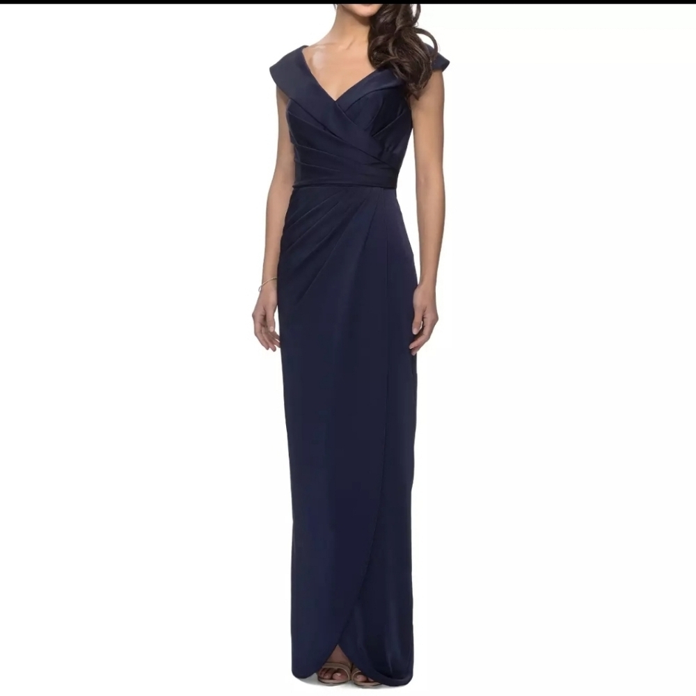 La Femme Size 4 Surplice‎ Off the Shoulder Column Gown Navy Blue Prom Bridesmaid